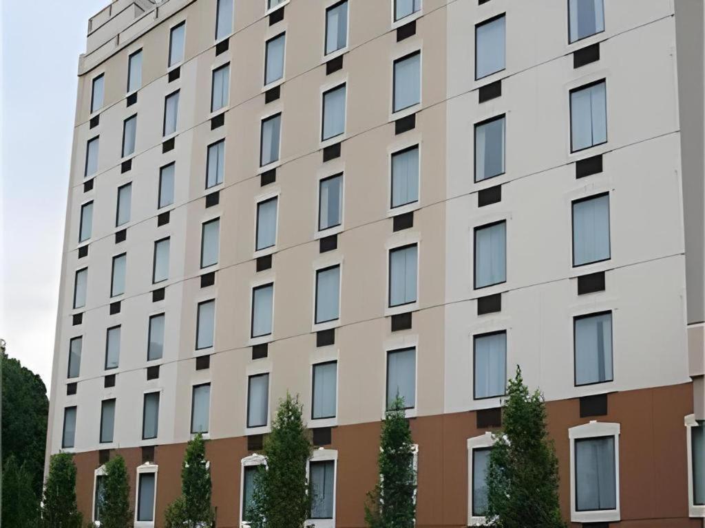 Garden Plaza Hotel 새들브룩 외부 사진
